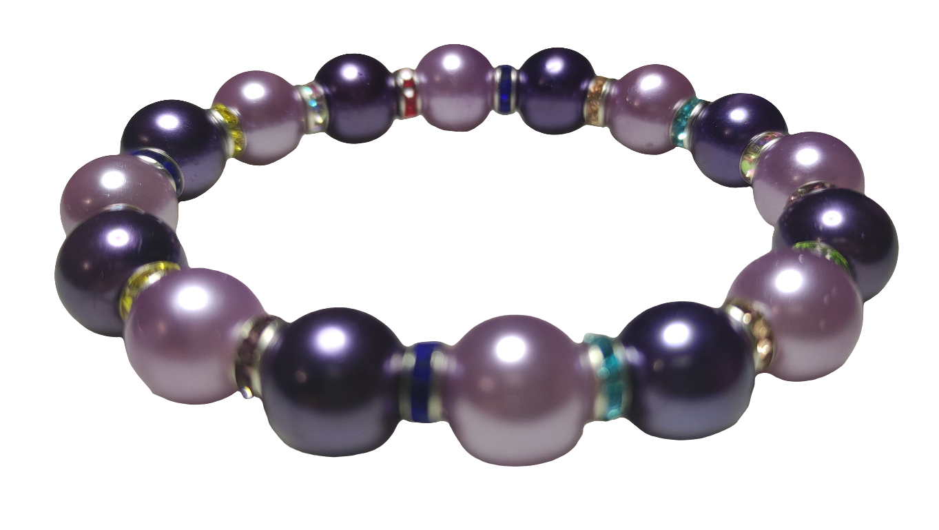 Bracelet en perles de verre violet avec des perles d'espacement de couleurs