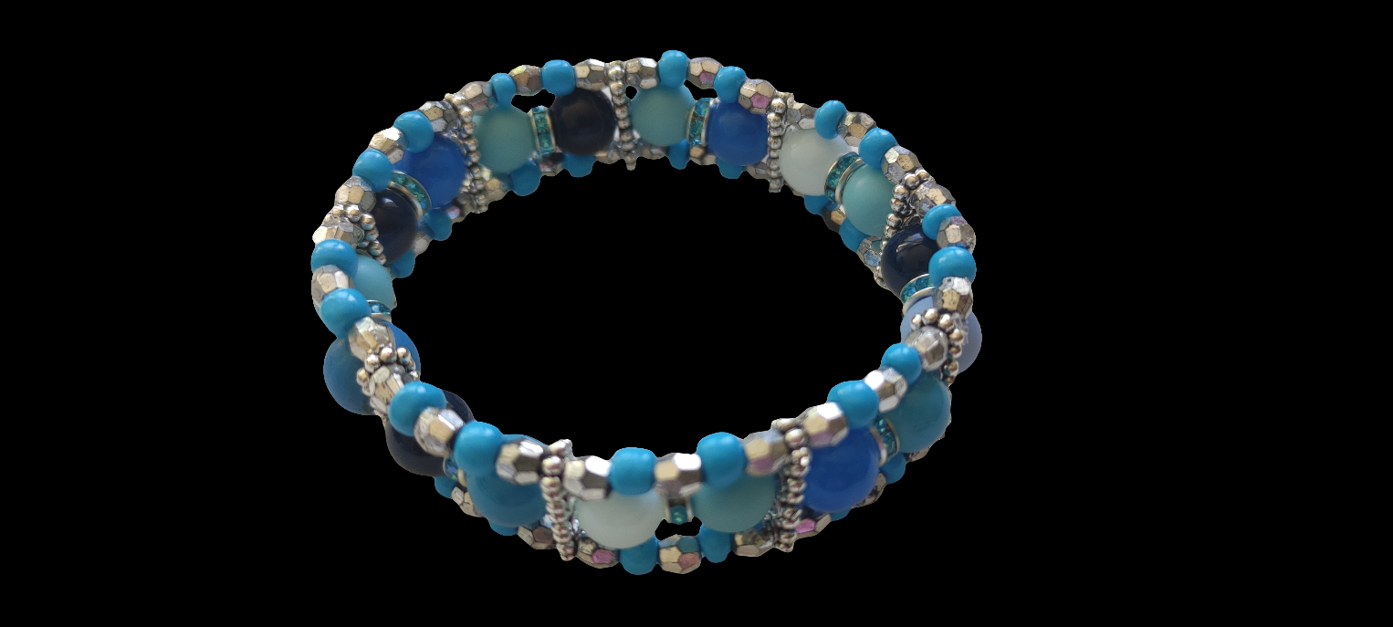 Bracelet en métal et perles de verre