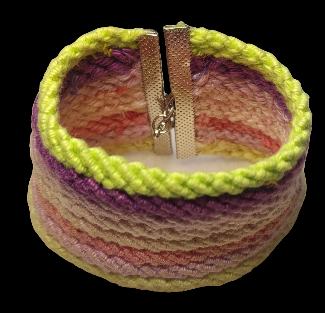 Façon bracelet brésilien en cotton avec fermoir