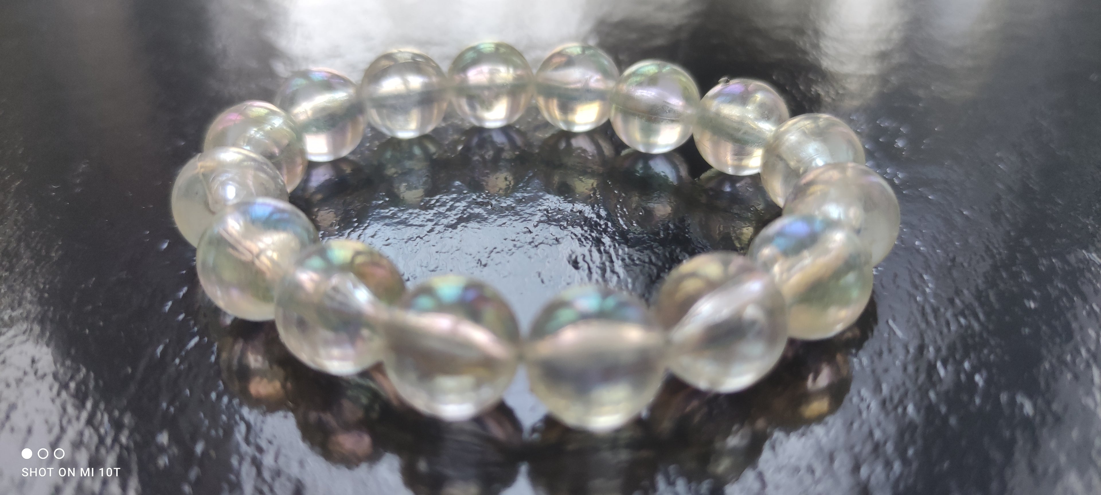 Bracelet en perles transparent brillant