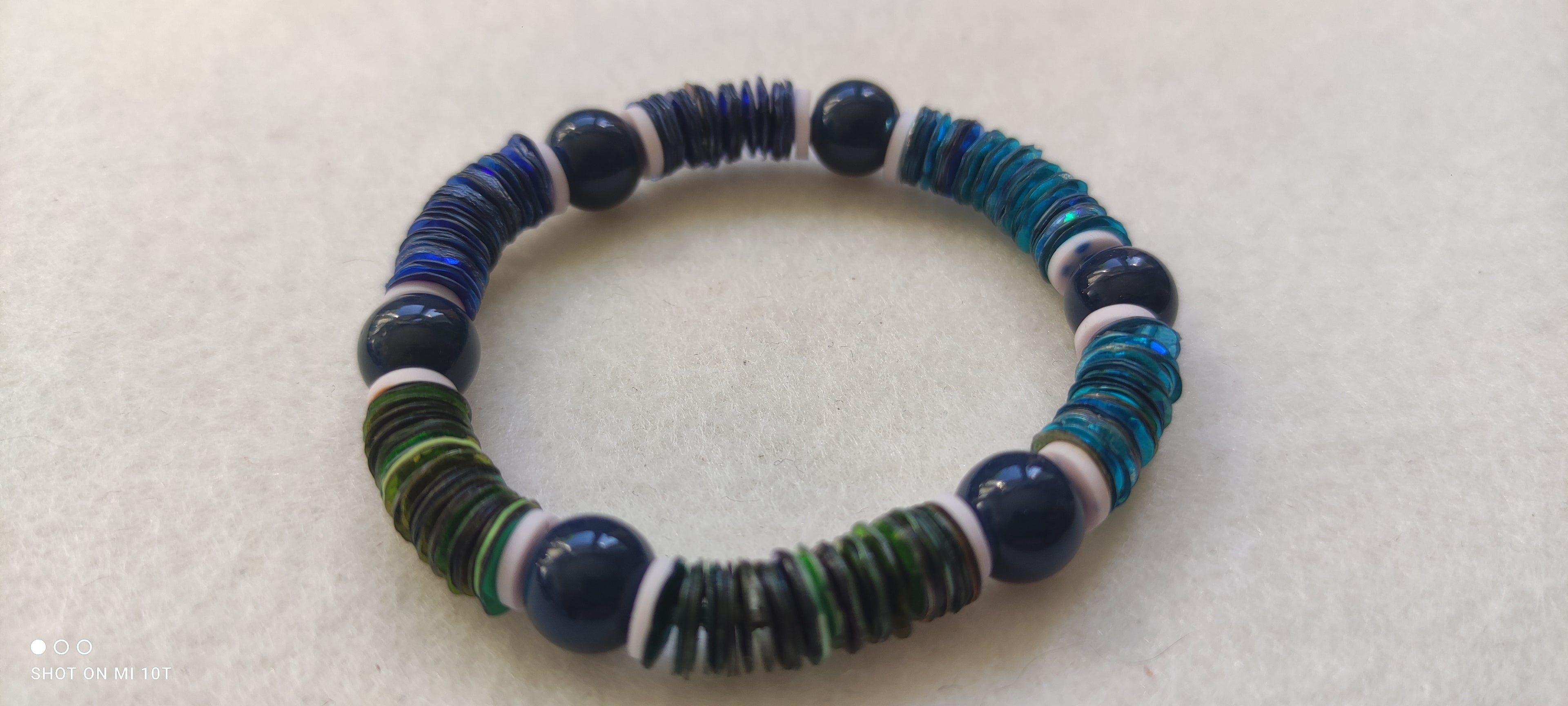 Bracelet en perles et ségin