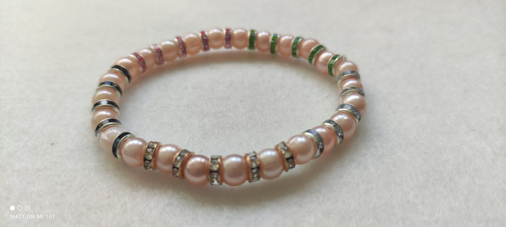 Bracelet en perles rose