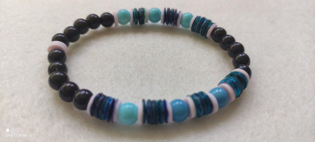 Bracelet en perles et ségin