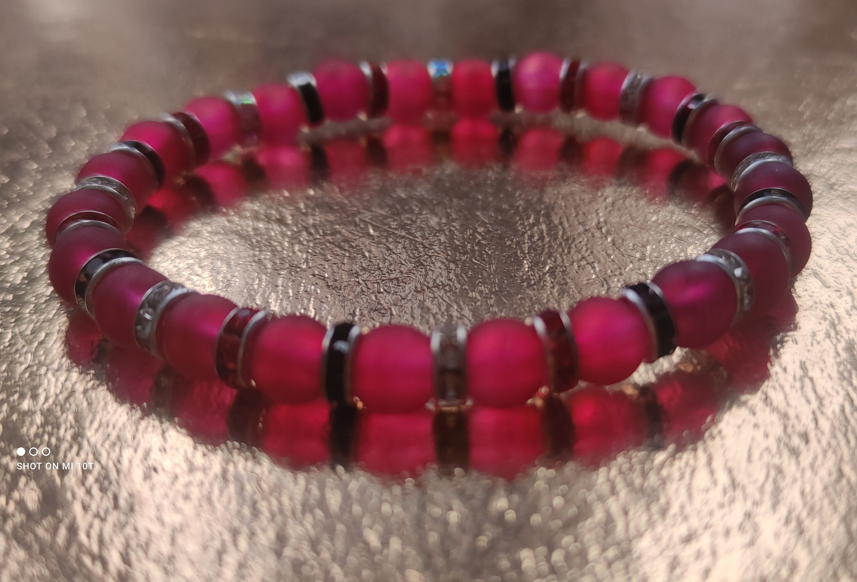 Bracelet en perles de verre rouge