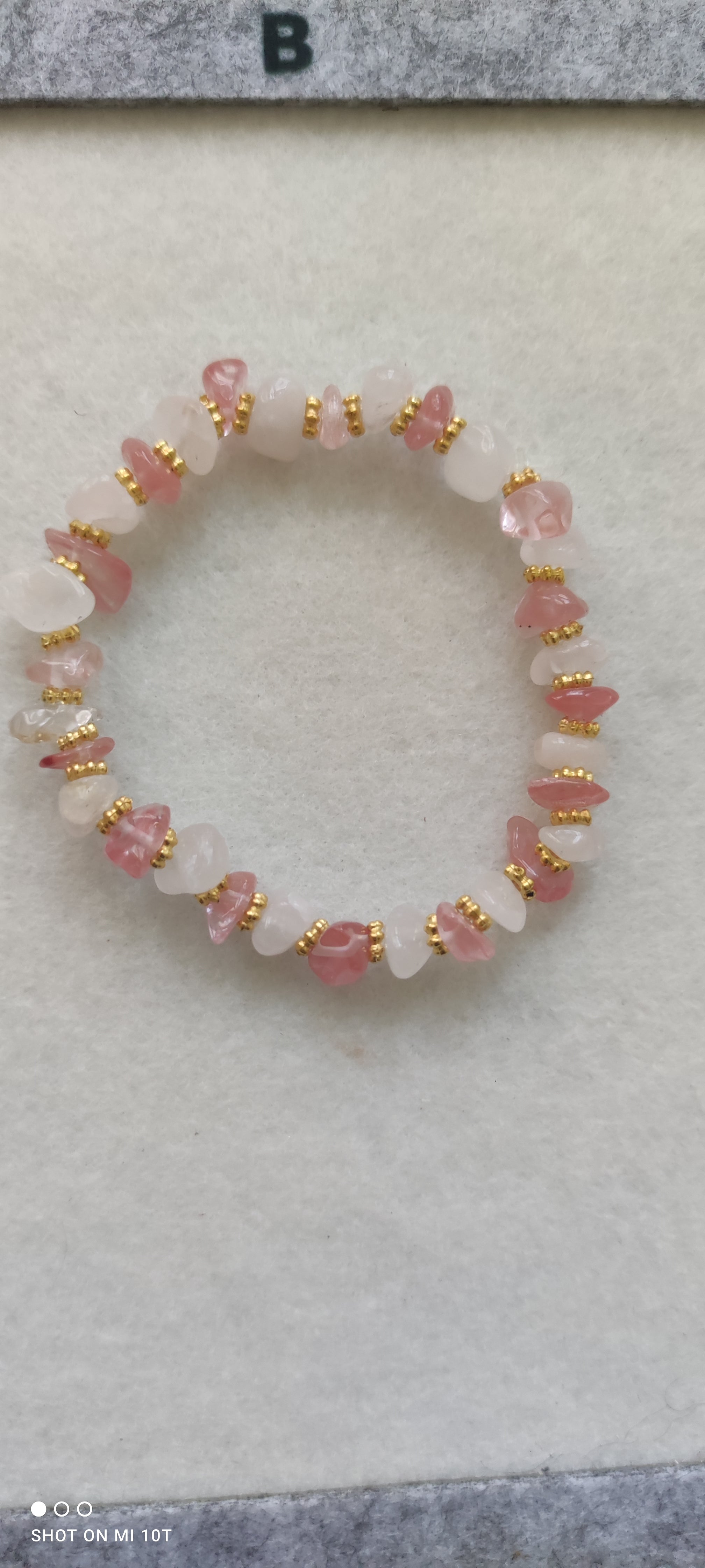 Bracelet en pierre semi précieuse quartz rose et quartz cerise