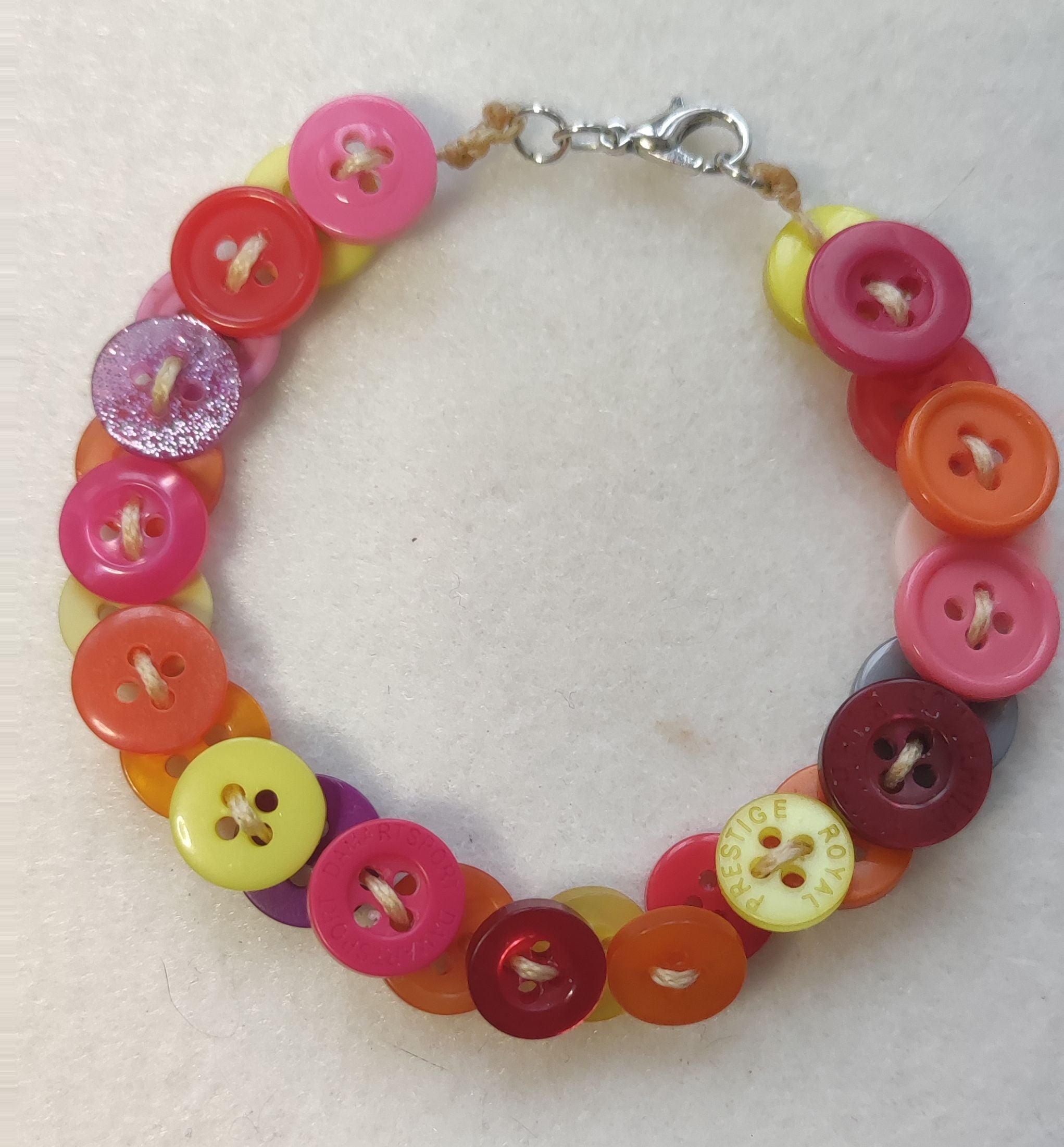 Bracelet bouton avec fermoir
